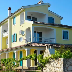  Apartment Geiger Kroatien